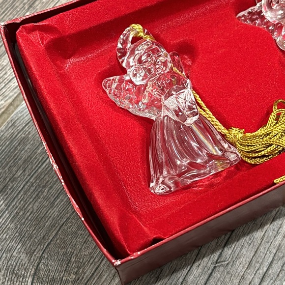 Vintage Gorham set of three crystal angel ornaments with gold tassels - Picture 9 of 12